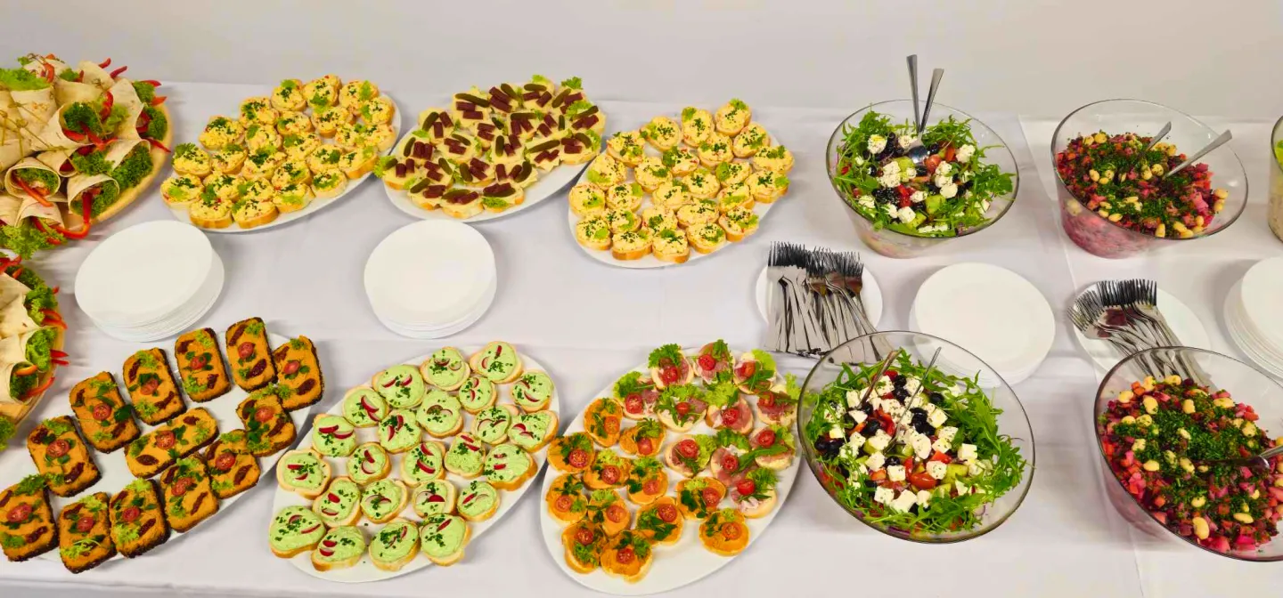 [07.11.2025] Wigilia firmowa z sercem – rozpocznij święta z Catering On Life!